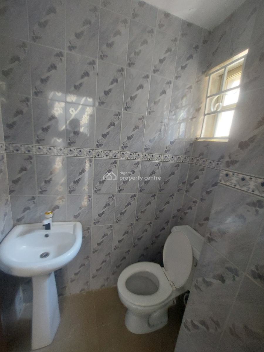 6 Bedroom House with 2 Room Boys Quarters, Vgc, Lekki, Lagos, Detached Duplex for Rent
