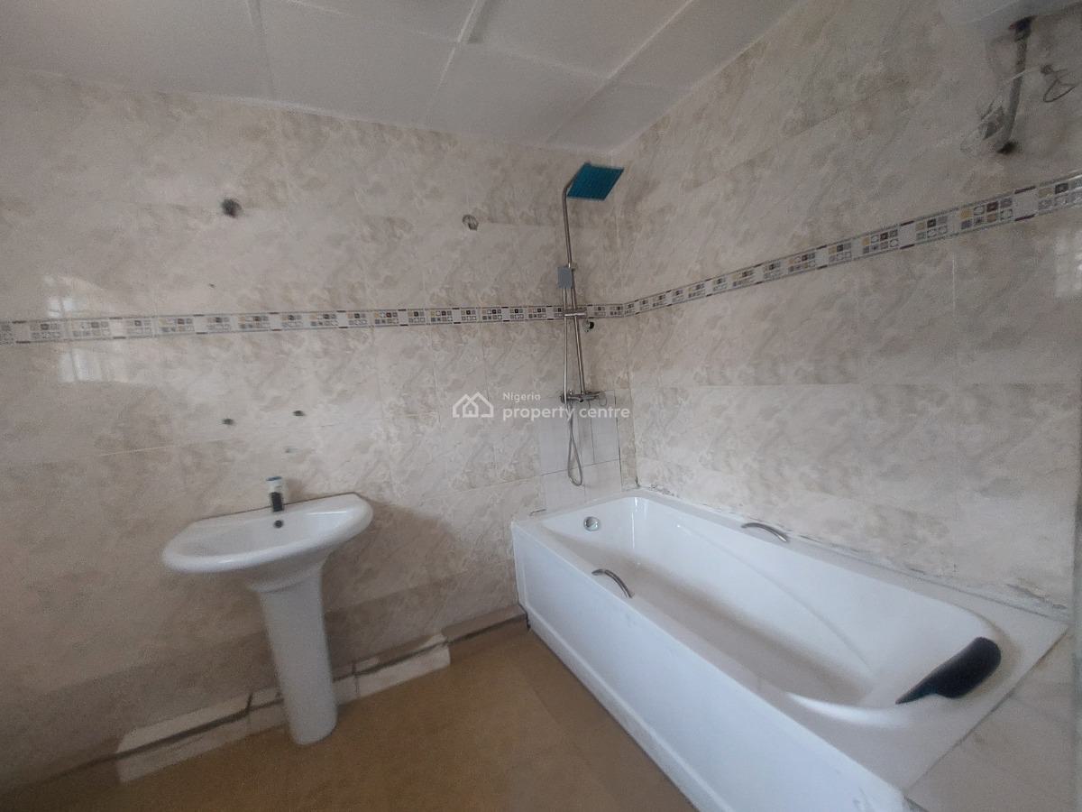 6 Bedroom House with 2 Room Boys Quarters, Vgc, Lekki, Lagos, Detached Duplex for Rent