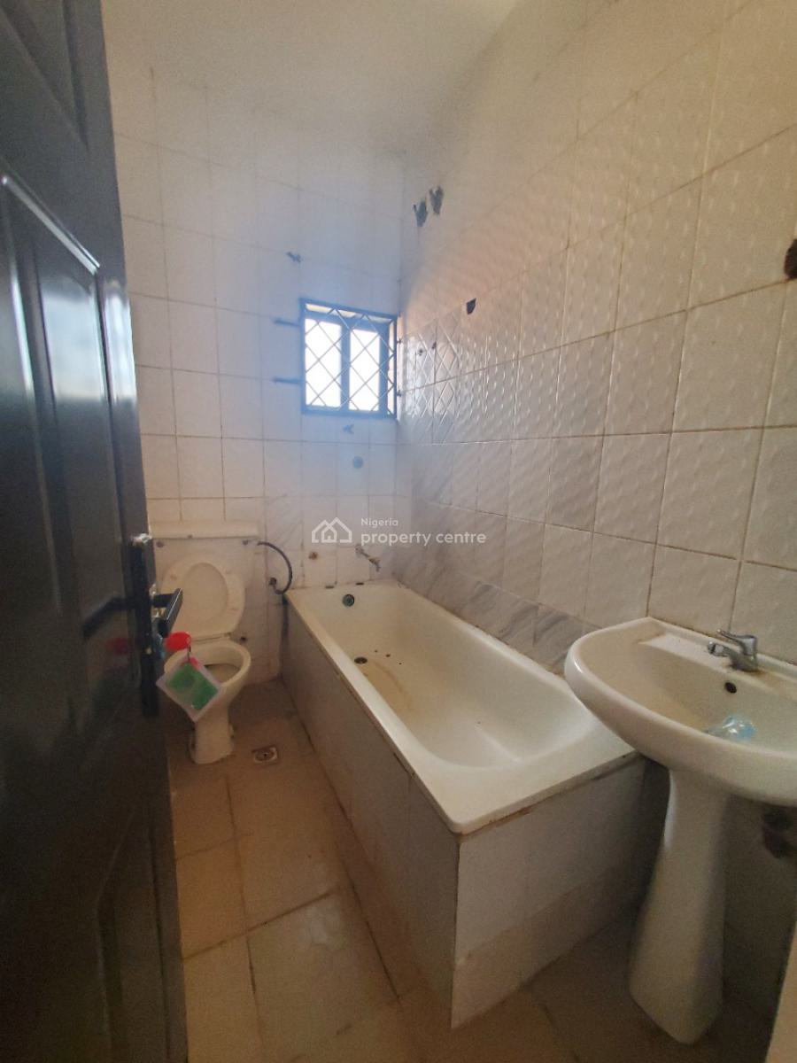 Luxury 1-bedroom Flat on The 2nd Floor, By Old Secretariat, Durumi, Abuja, Mini Flat (room and Parlour) for Rent