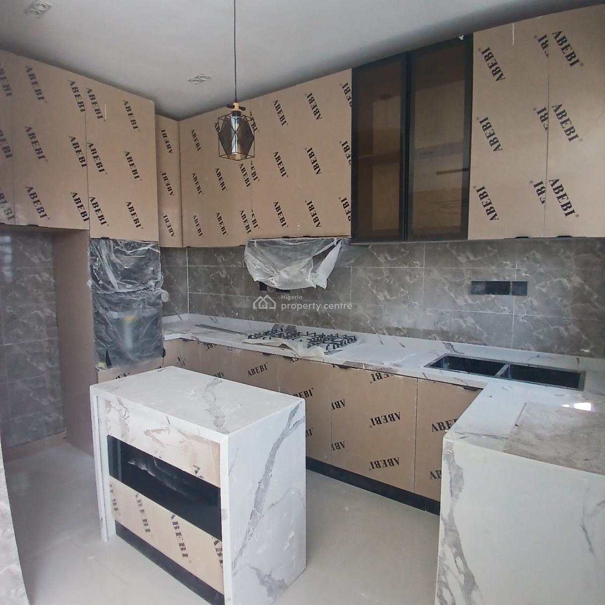 Lovely 2 Bedroom Apartment with Luxury Finishing, Ologolo, Lekki, Lagos, Flat / Apartment for Sale