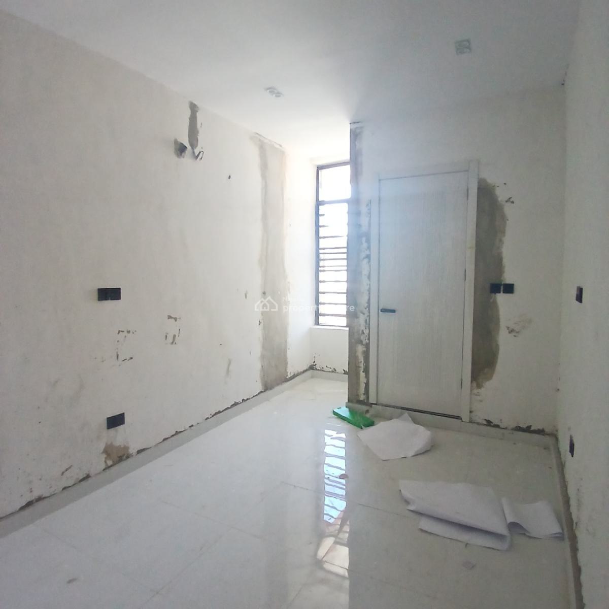Lovely 2 Bedroom Apartment with Luxury Finishing, Ologolo, Lekki, Lagos, Flat / Apartment for Sale