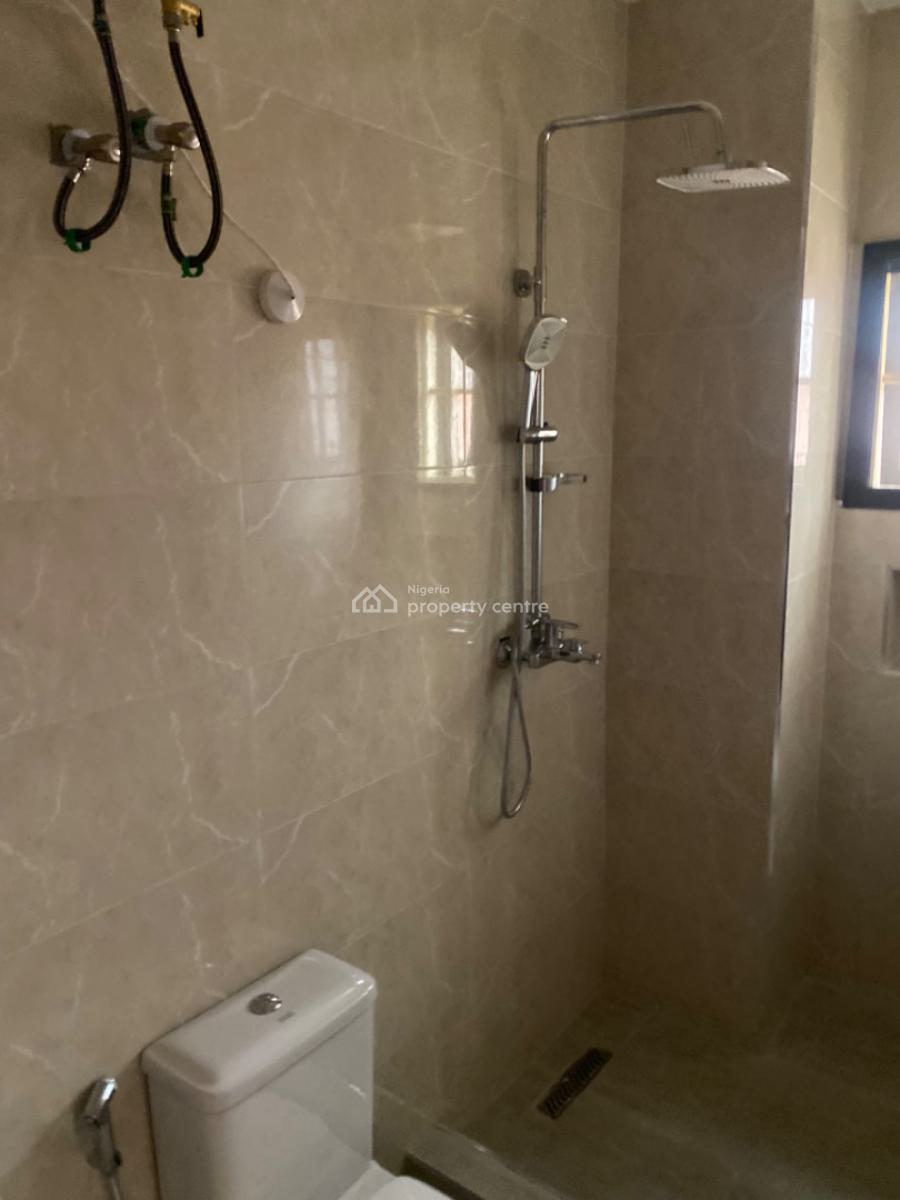 a Newly Built 3 Bedroom Apartment with Self Contain Bq, Jahi, Abuja, Flat / Apartment for Rent