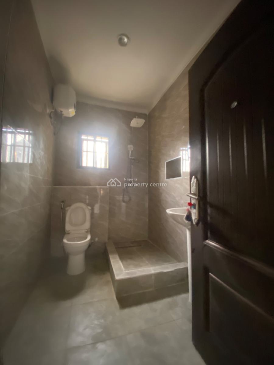 a Newly Built 3 Bedroom Apartment with Self Contain Bq, Jahi, Abuja, Flat / Apartment for Rent