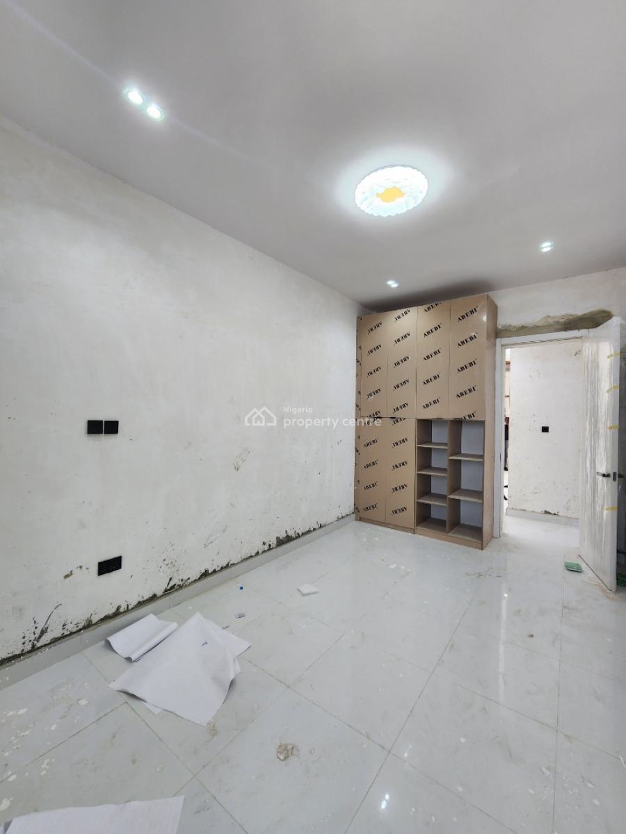 Nicely Built 2 Bedroom Apartment Suitable for Investment, Ologolo, Lekki, Lagos, Flat / Apartment for Sale