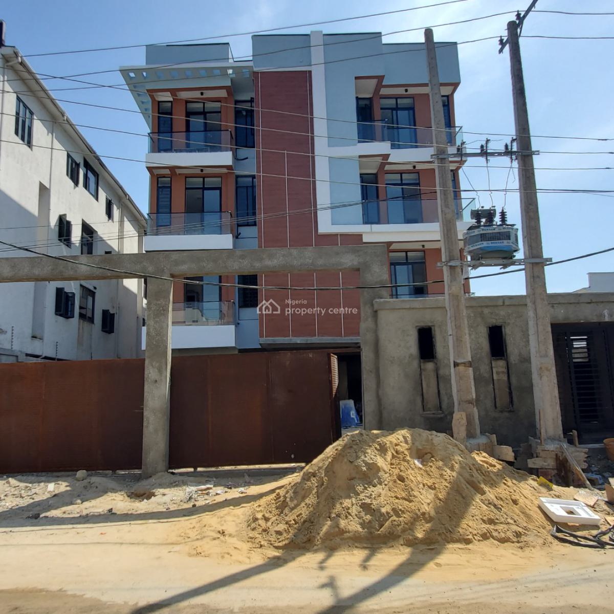 Lovely 2 Bedroom Apartments Within a Serene Environment, Ologolo, Lekki, Lagos, Flat / Apartment for Sale