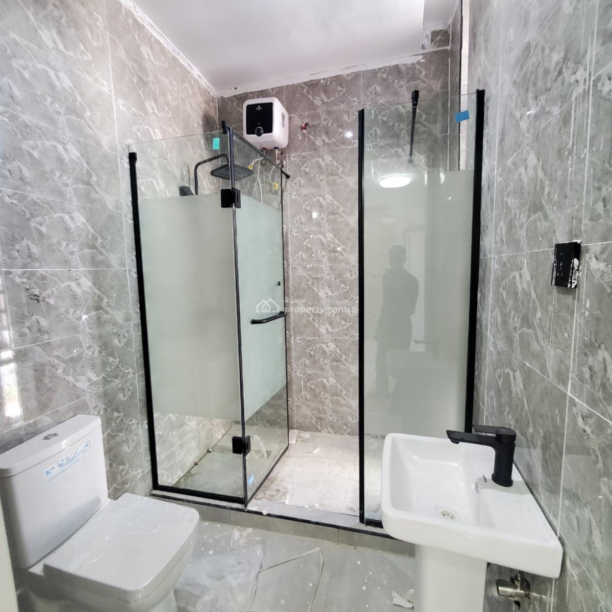 Lovely 2 Bedroom Apartments Within a Serene Environment, Ologolo, Lekki, Lagos, Flat / Apartment for Sale