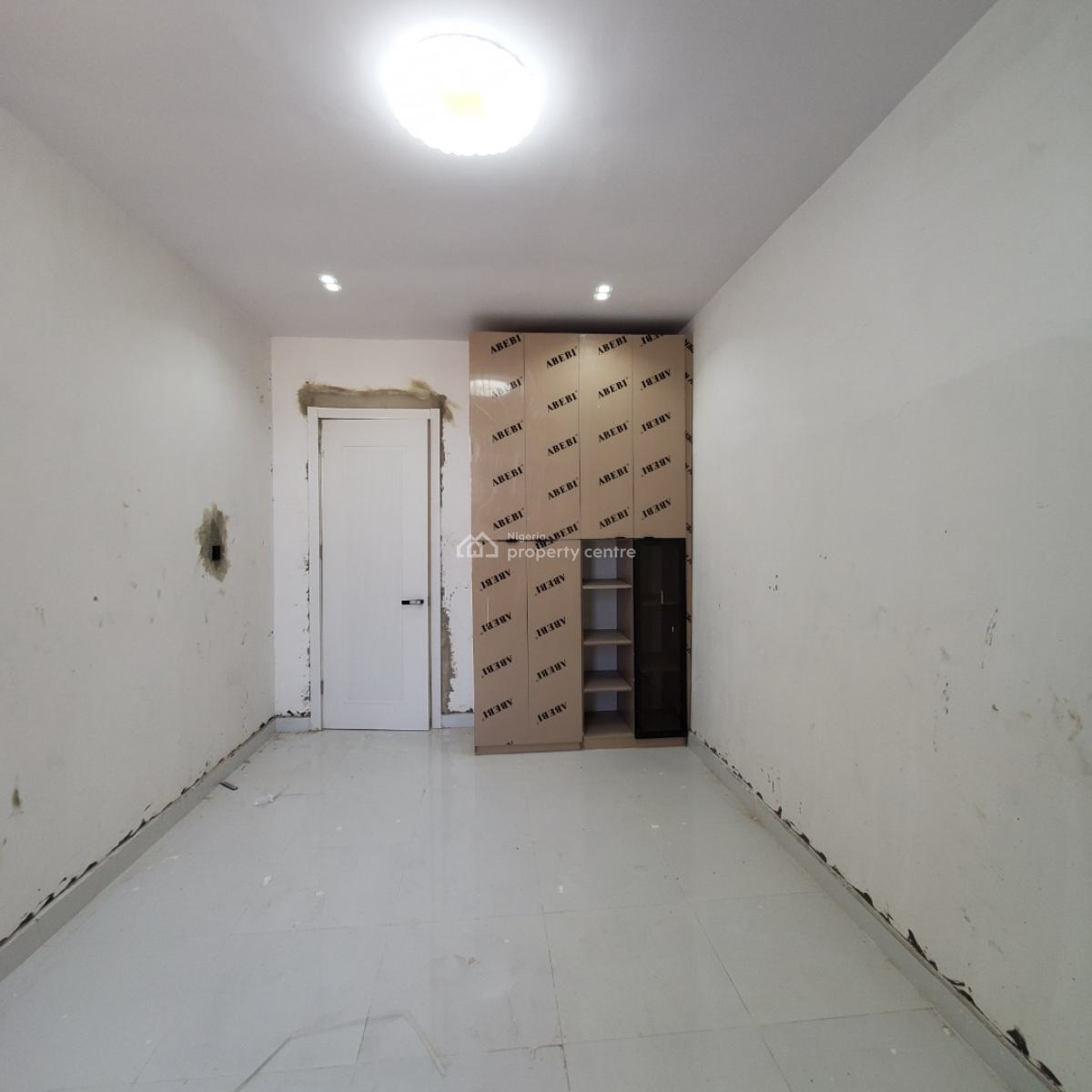 Lovely 2 Bedroom Apartments Within a Serene Environment, Ologolo, Lekki, Lagos, Flat / Apartment for Sale