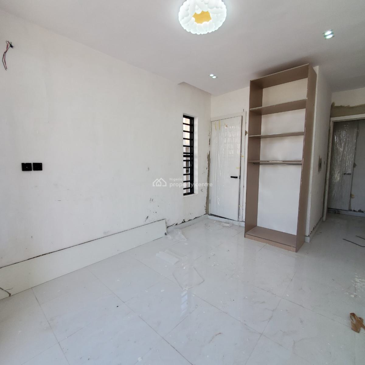 Lovely 2 Bedroom Apartments Within a Serene Environment, Ologolo, Lekki, Lagos, Flat / Apartment for Sale