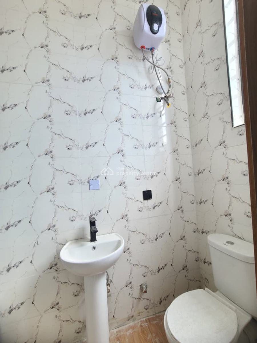 Standard 3bedroom Duplex, Mobile Road, Lekki, Lagos, Semi-detached Duplex for Sale