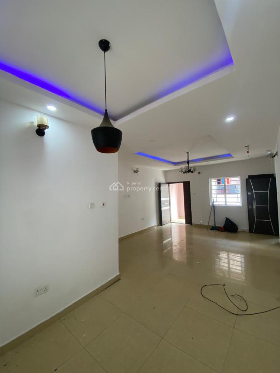 Sharp 2 Bedroom Upstairs in a Secured Estate, Sangotedo, Sangotedo, Ajah, Lagos, Flat / Apartment for Rent