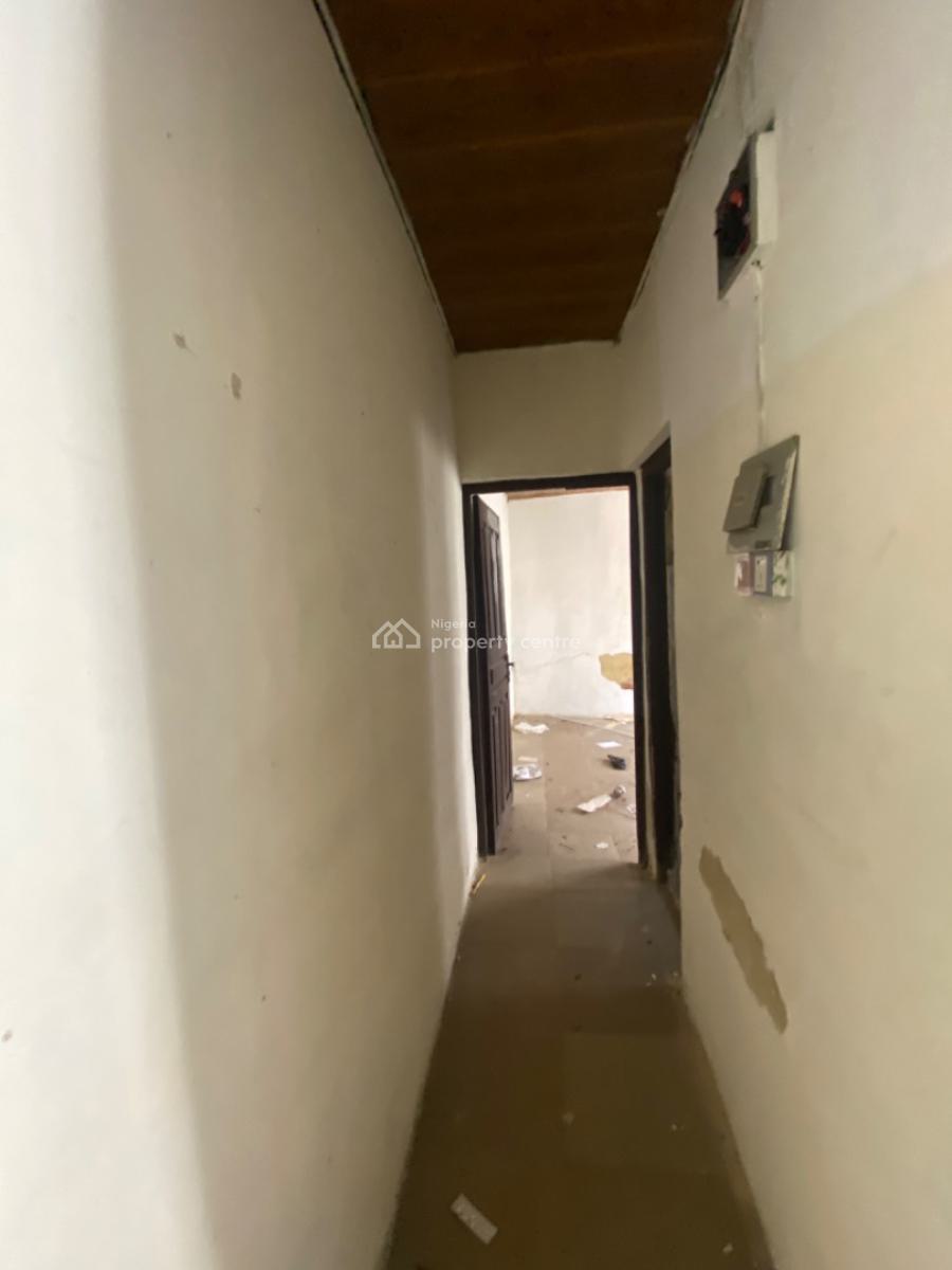 Very Sweet and Lovable Sharp Spacious Mini Flat Downstairs, Owode Estate, Ogombo, Ajah, Lagos, Mini Flat (room and Parlour) for Rent