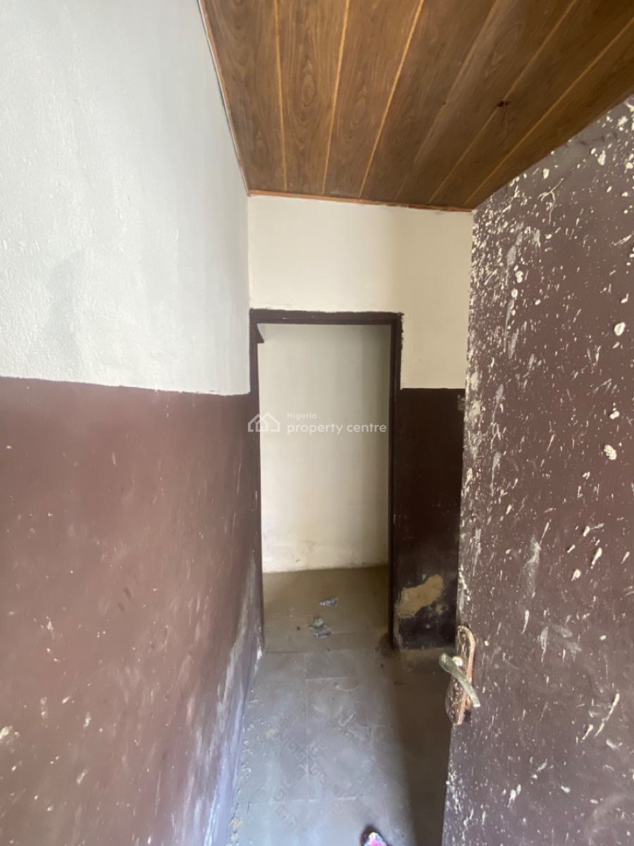 Very Sweet and Lovable Sharp Spacious Mini Flat Downstairs, Owode Estate, Ogombo, Ajah, Lagos, Mini Flat (room and Parlour) for Rent