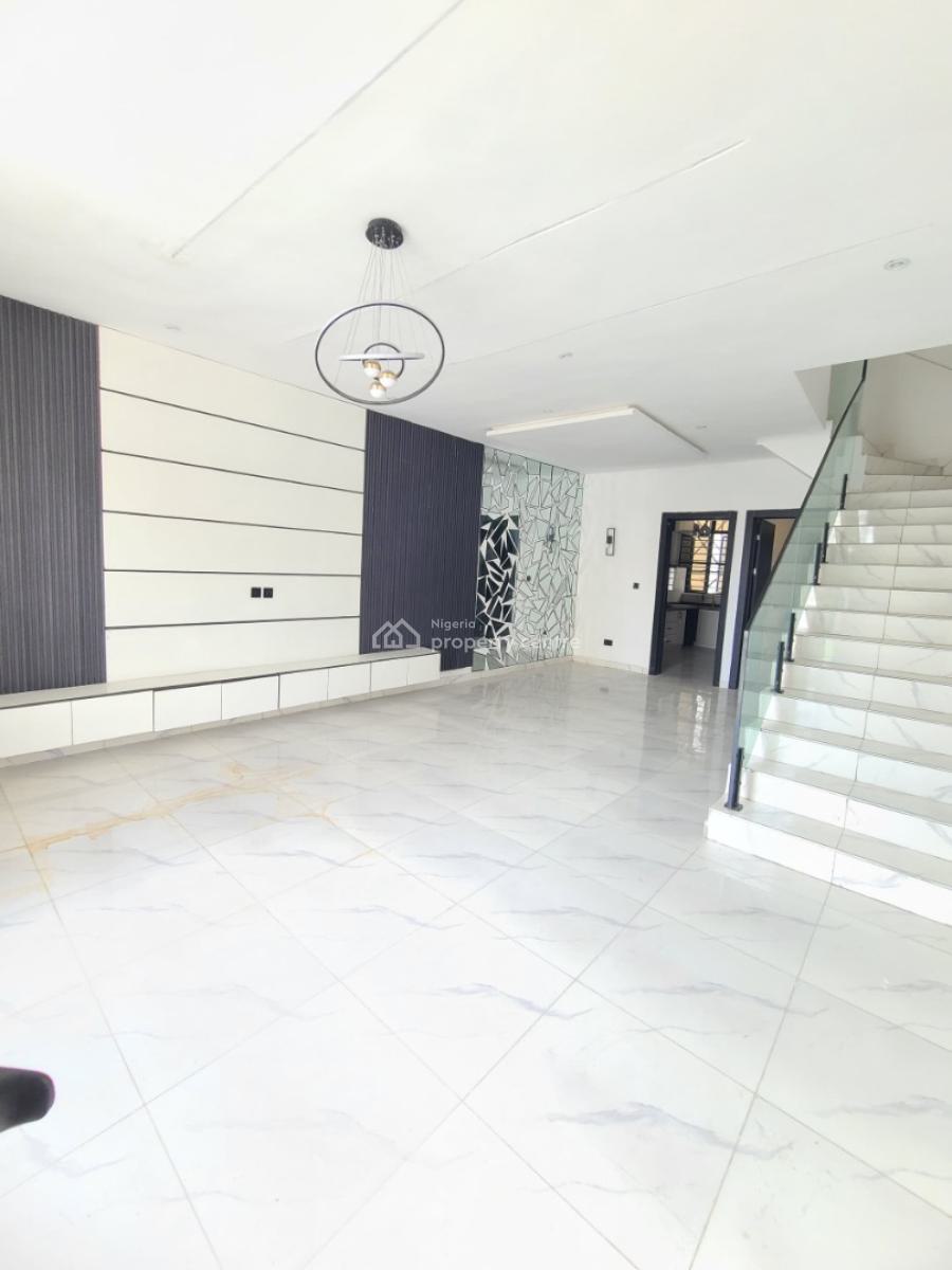 Luxurious 3bedroom Duplex, Ikota Gra, Lekki, Lagos, Semi-detached Duplex for Sale