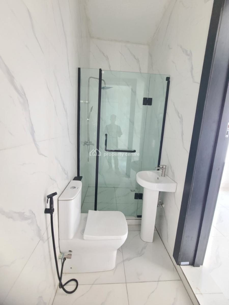 Luxurious 3bedroom Duplex, Ikota Gra, Lekki, Lagos, Semi-detached Duplex for Sale