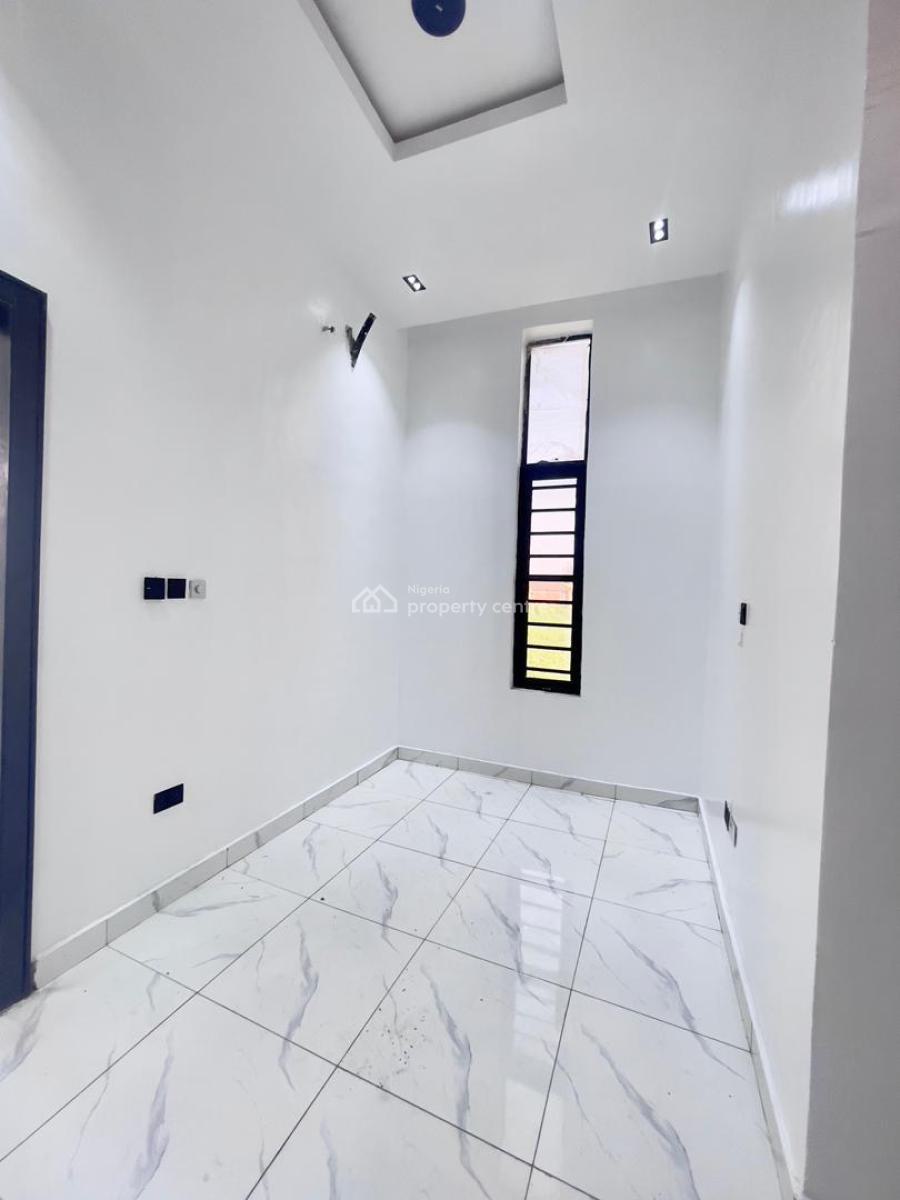 Beautifully Finished 4 Bedroom Semi-detached Duplex, Lekki Phase 1, Lekki, Lagos, Semi-detached Duplex for Sale