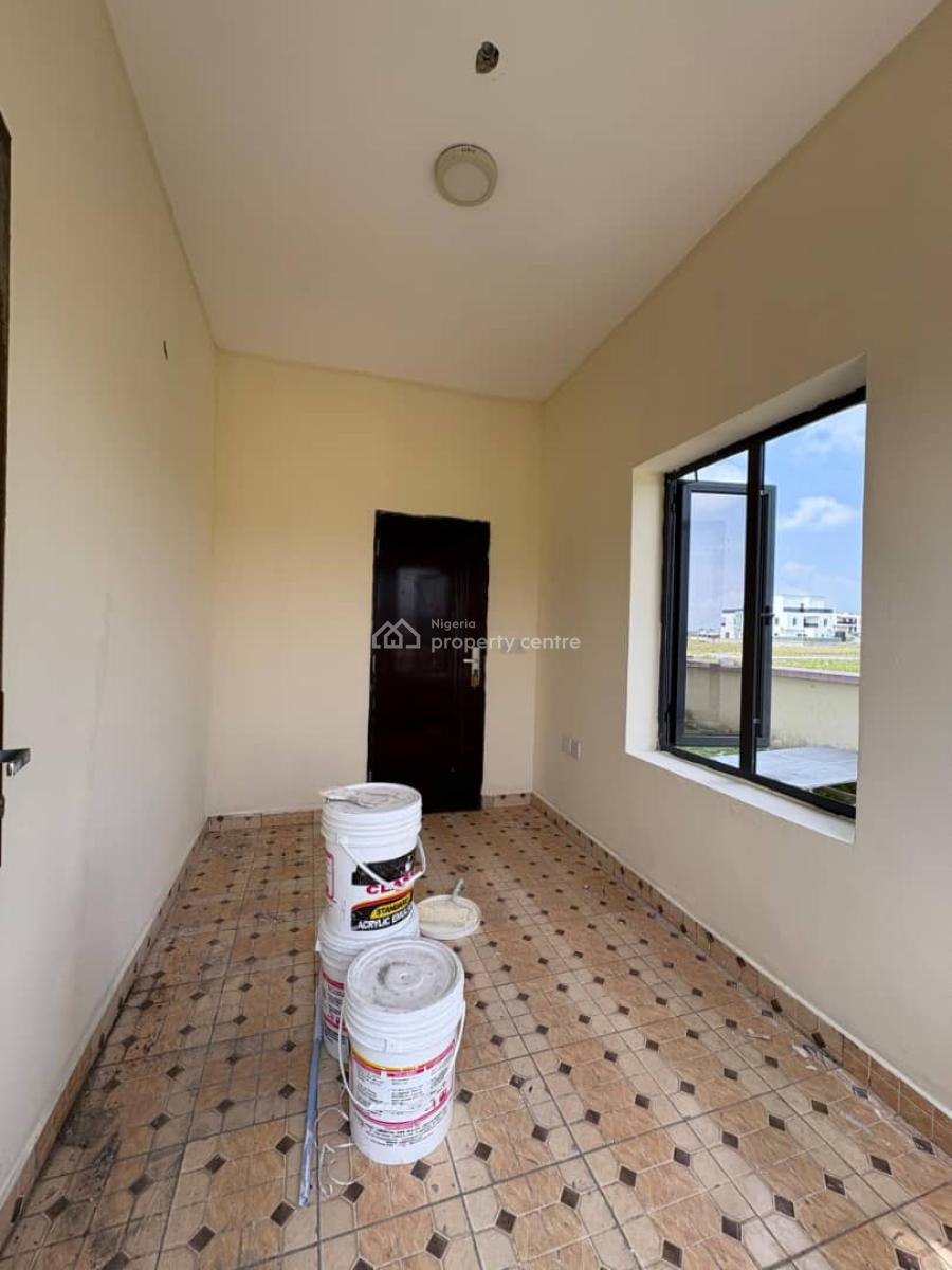 Very Spacious Bq in a Prime Location, Lekki, Lagos, Flat / Apartment for Rent