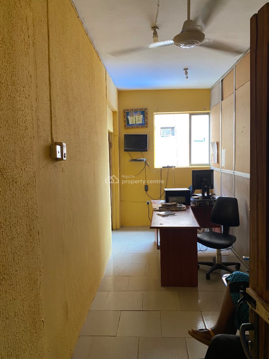 11 Sqm Office Space, Off Allen Avenue, Ikeja, Lagos, Office Space for Rent