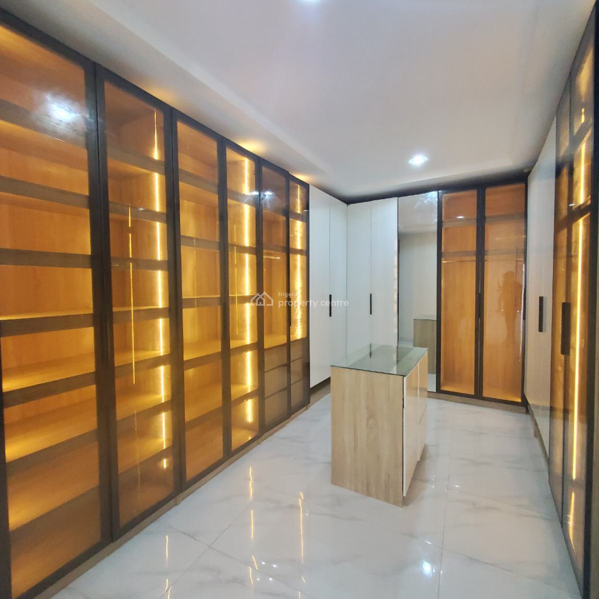 Exquisite 5 Bedroom Duplex Within a Secured with a Pool and Bq, Ologolo, Lekki, Lagos, House for Sale