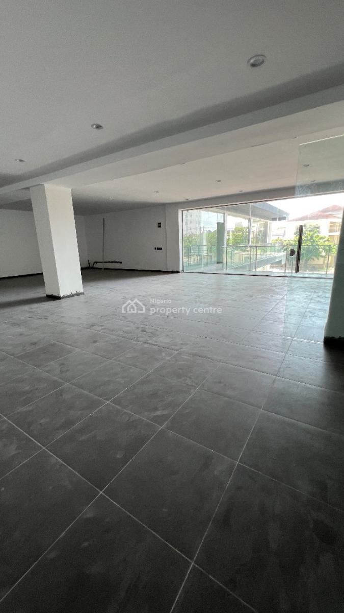 Various Showrooms Measuring 70sqm & 170sqm, Admiralty Way, Lekki Phase 1, Lekki, Lagos, Shop for Rent