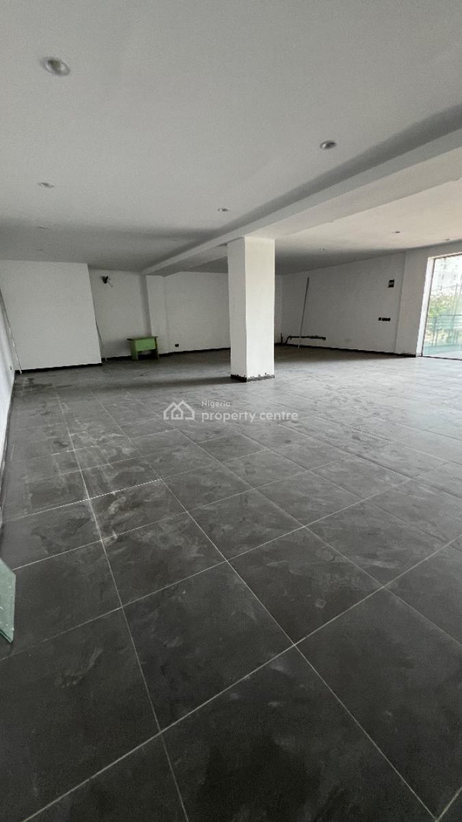 Various Showrooms Measuring 70sqm & 170sqm, Admiralty Way, Lekki Phase 1, Lekki, Lagos, Shop for Rent