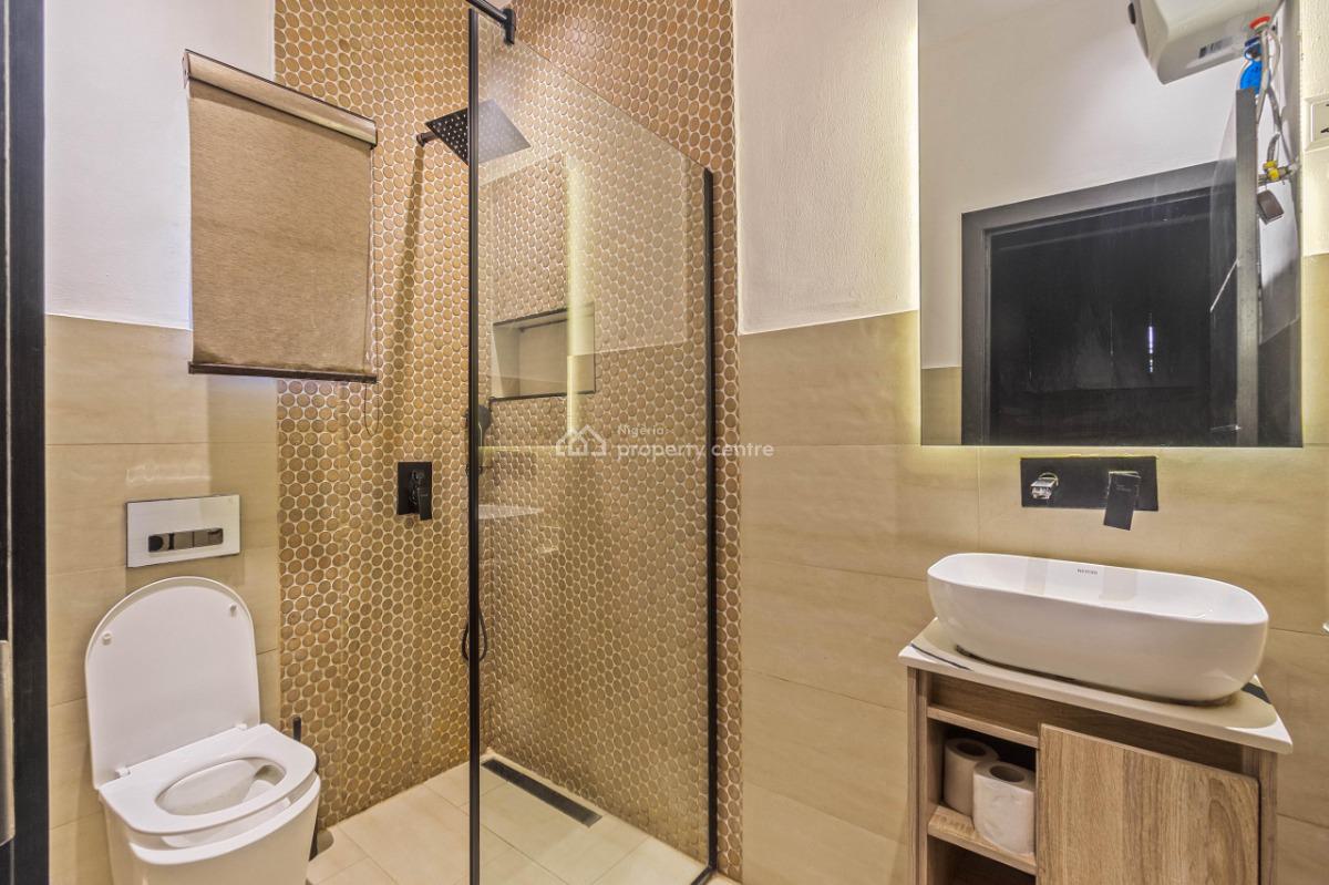 2 Bedroom Apartment, Lekki Phase 1, Lekki, Lagos, Flat / Apartment Short Let