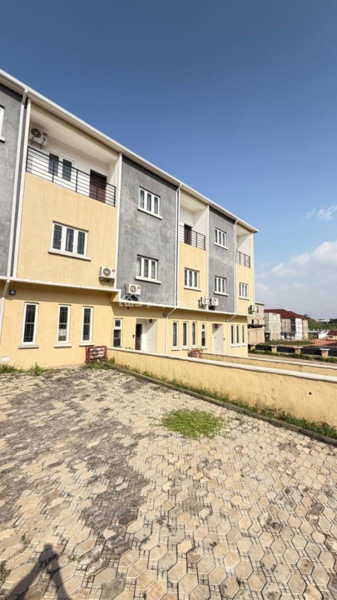 4 Bedroom Terrace Duplex with Bq, Acs and Tv Console, Off Knowledge Court, Galadimawa, Abuja, Terraced Duplex for Sale