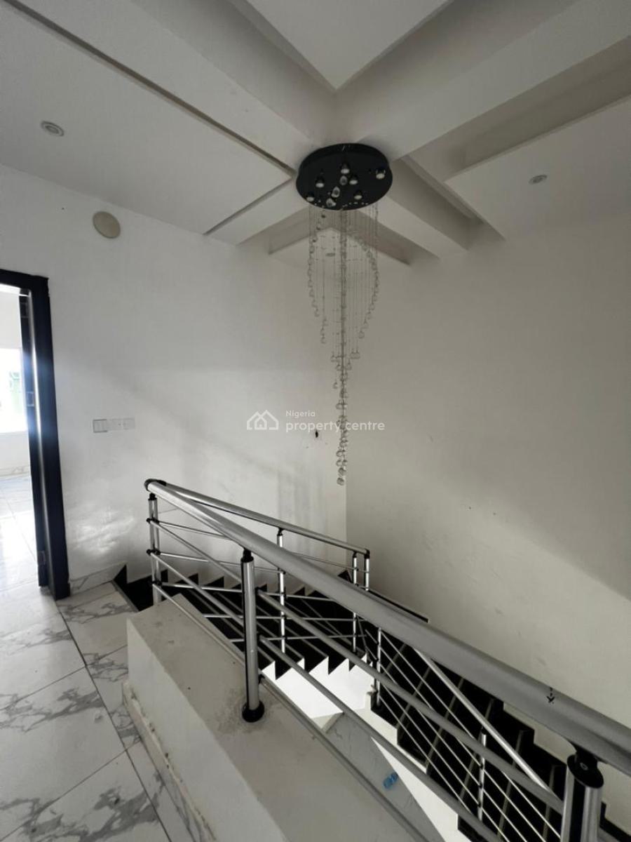 Unfurnished 3 Bedroom Apartment, Ikate, Lekki, Lagos, Terraced Bungalow for Rent