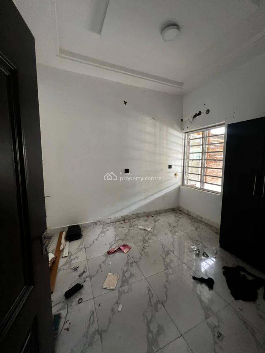 Unfurnished 3 Bedroom Apartment, Ikate, Lekki, Lagos, Terraced Bungalow for Rent
