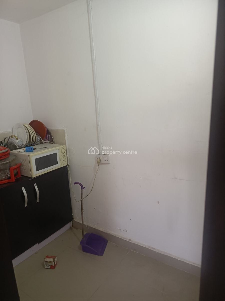 Single Room Self Contain, Legali Ayorinde Street, Victoria Island (vi), Lagos, Self Contain (single Rooms) for Rent