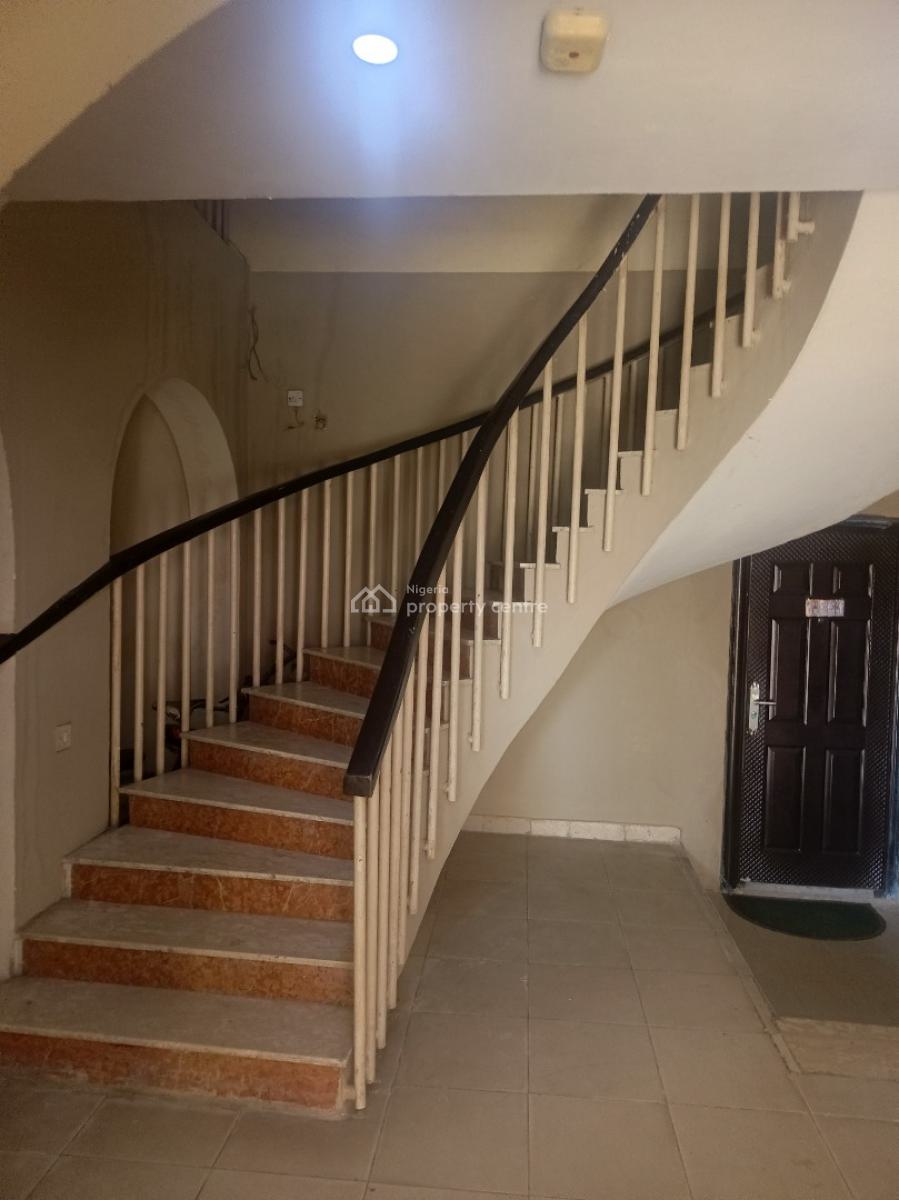 Single Room Self Contain, Legali Ayorinde Street, Victoria Island (vi), Lagos, Self Contain (single Rooms) for Rent