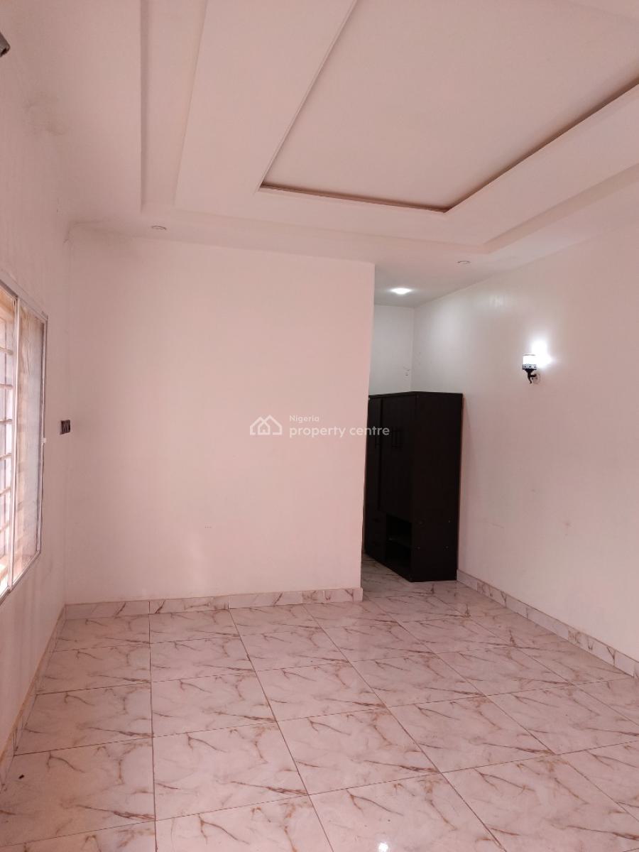 Clean 2 Bedroom Flat Up Floor Available, Fo1 Layout, Kubwa, Abuja, Flat / Apartment for Rent