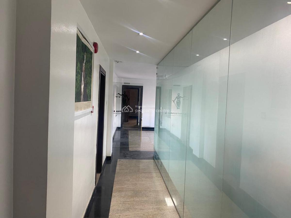Spacious and Well-appointed 220sqm Serviced Office Space, Yaba, Lagos, Office Space for Rent