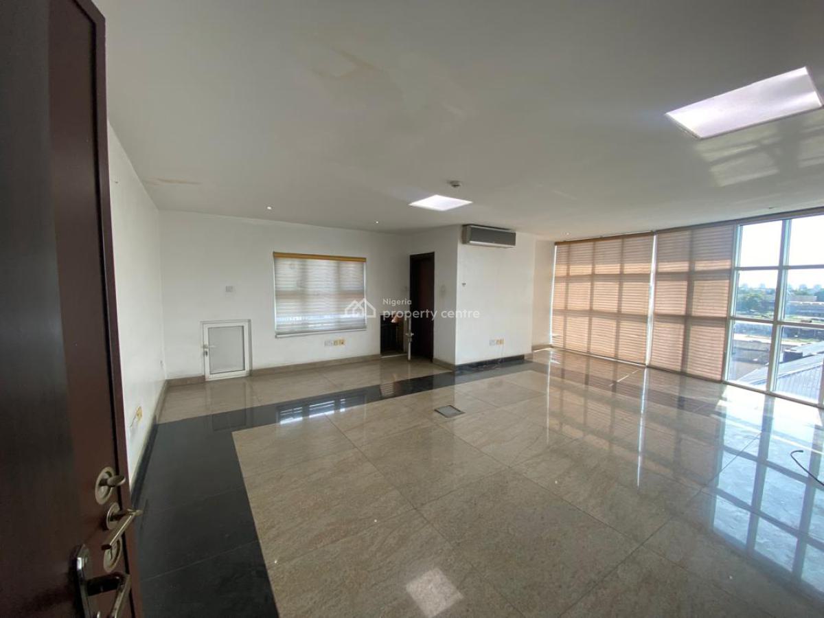Spacious and Well-appointed 220sqm Serviced Office Space, Yaba, Lagos, Office Space for Rent