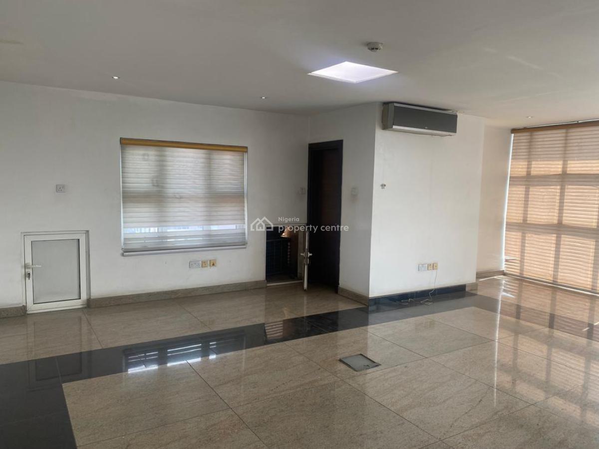 Spacious and Well-appointed 220sqm Serviced Office Space, Yaba, Lagos, Office Space for Rent