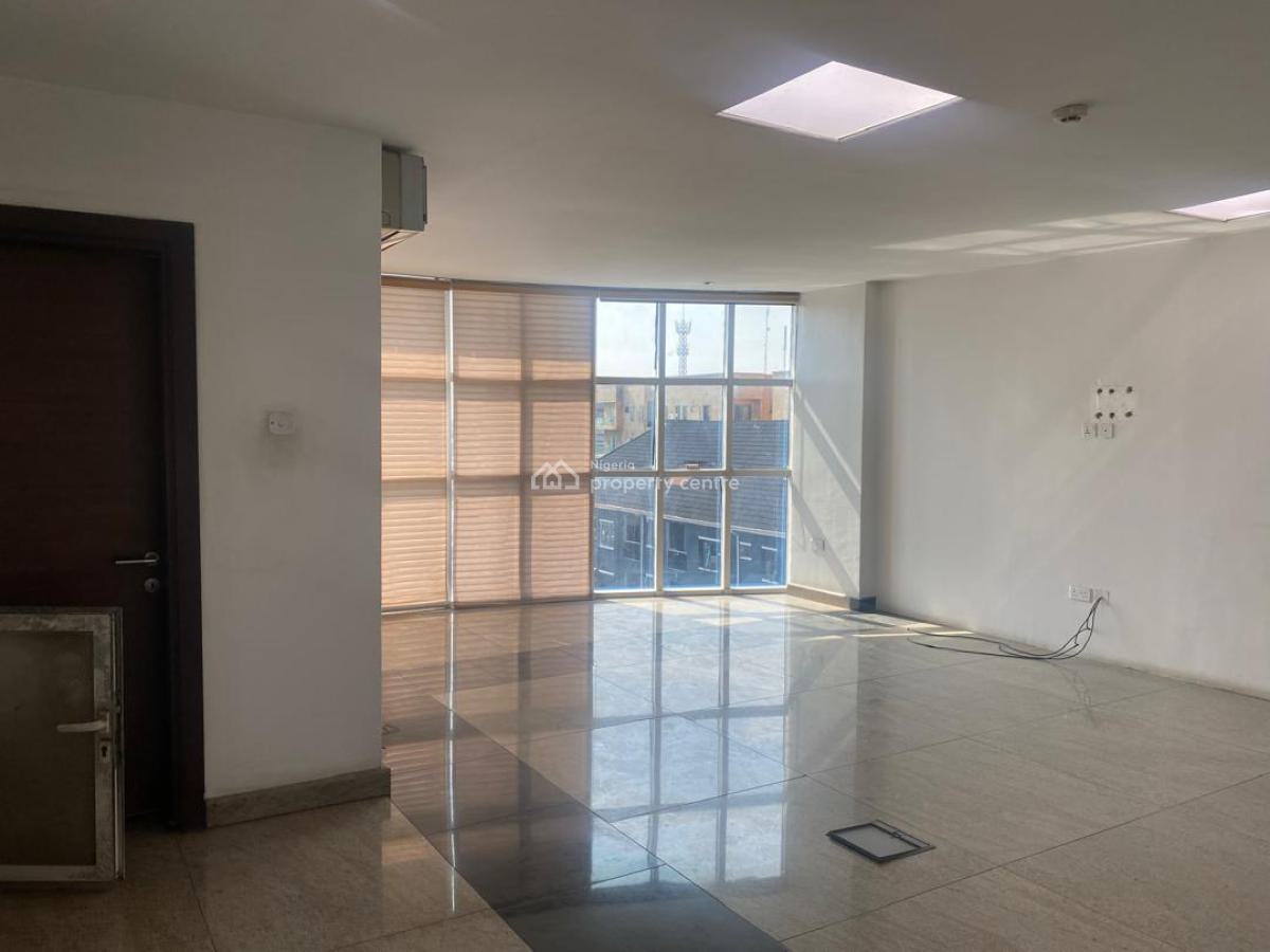 Spacious and Well-appointed 220sqm Serviced Office Space, Yaba, Lagos, Office Space for Rent