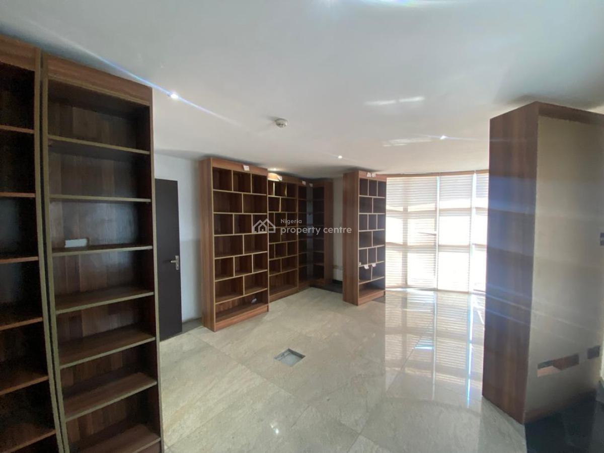 Spacious and Well-appointed 220sqm Serviced Office Space, Yaba, Lagos, Office Space for Rent
