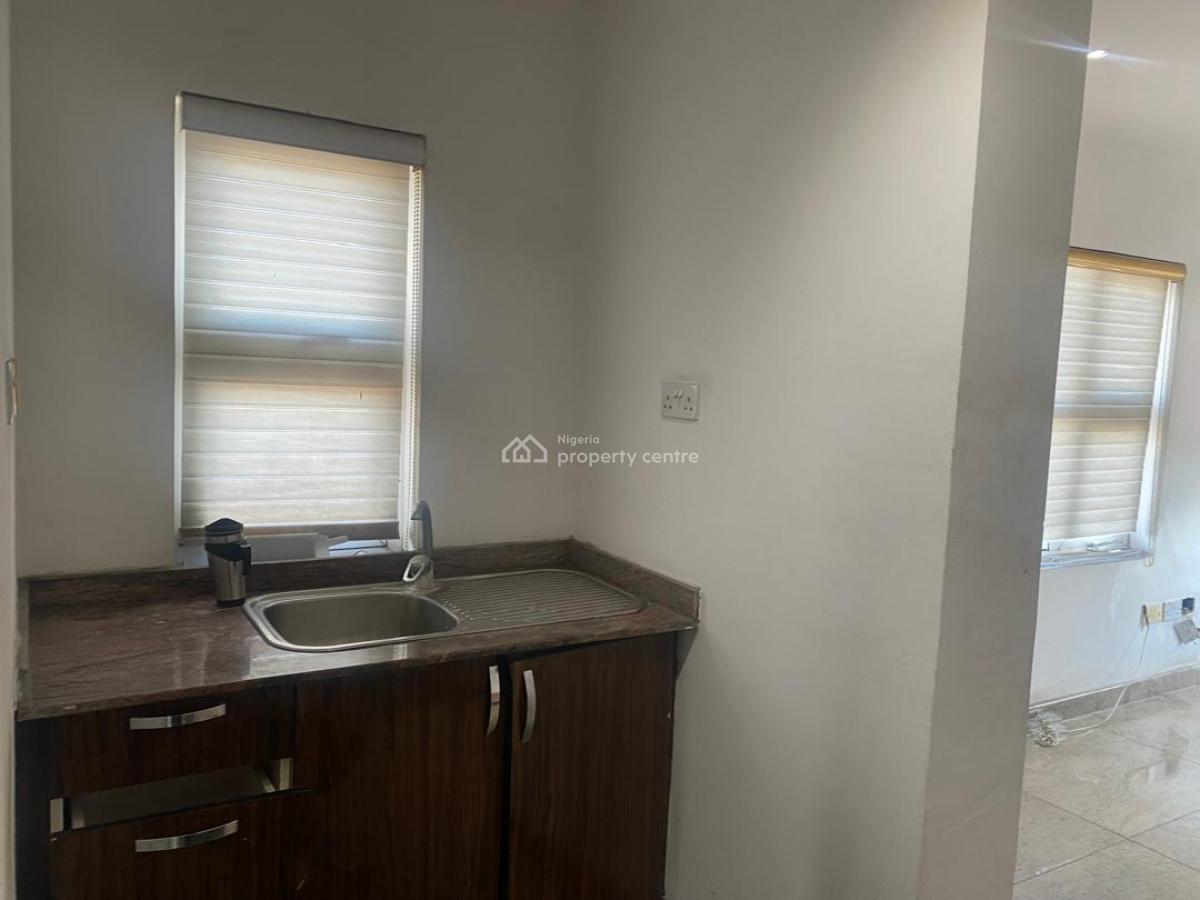 Spacious and Well-appointed 220sqm Serviced Office Space, Yaba, Lagos, Office Space for Rent