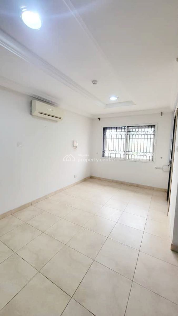 Luxury & Fully Serviced 4 Bedroom Semi Detached Duplex with Bq, Ikeja Gra, Ikeja, Lagos, Semi-detached Duplex for Rent