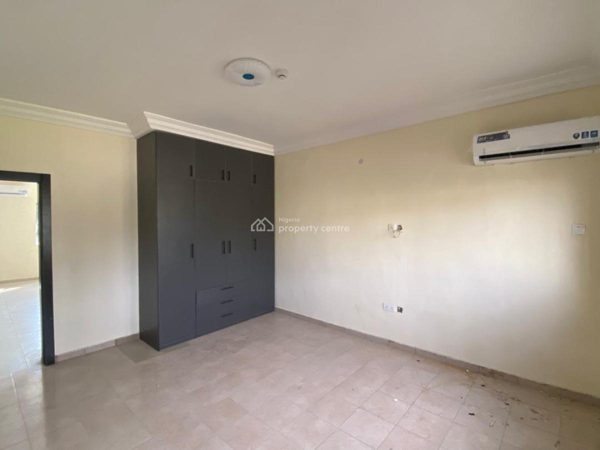 Luxury Modern Serviced 3 Bedroom Flat with a Room Bq, Lekki Phase 1, Lekki, Lagos, Flat / Apartment for Rent