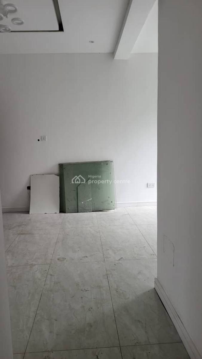 2 Bed Apartment + Pool, Gym & Elevator, Ikate Elegushi, Lekki, Lagos, Flat / Apartment for Sale