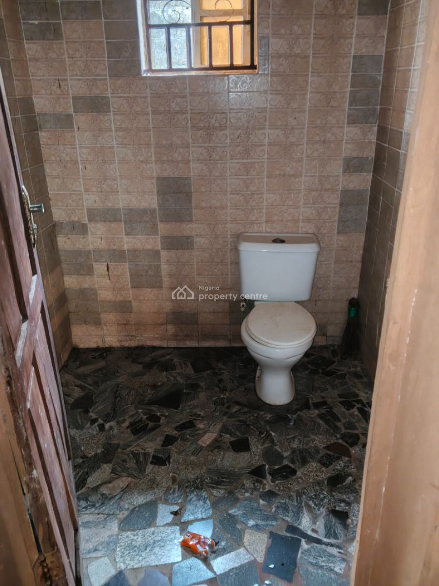 Standard Spacious 3 Bedroom Flat, Ado-odo/ota, Ogun, Flat / Apartment for Rent