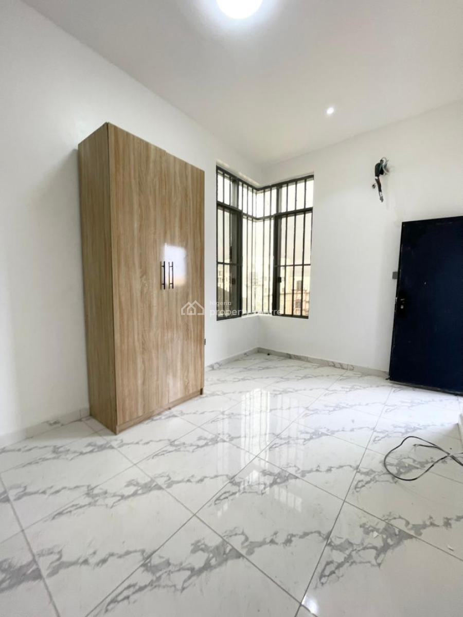 Luxury 2 & 3 Bedroom Serviced Apartment, 2nd Tollgate, Lekki, Lagos, Flat / Apartment for Sale