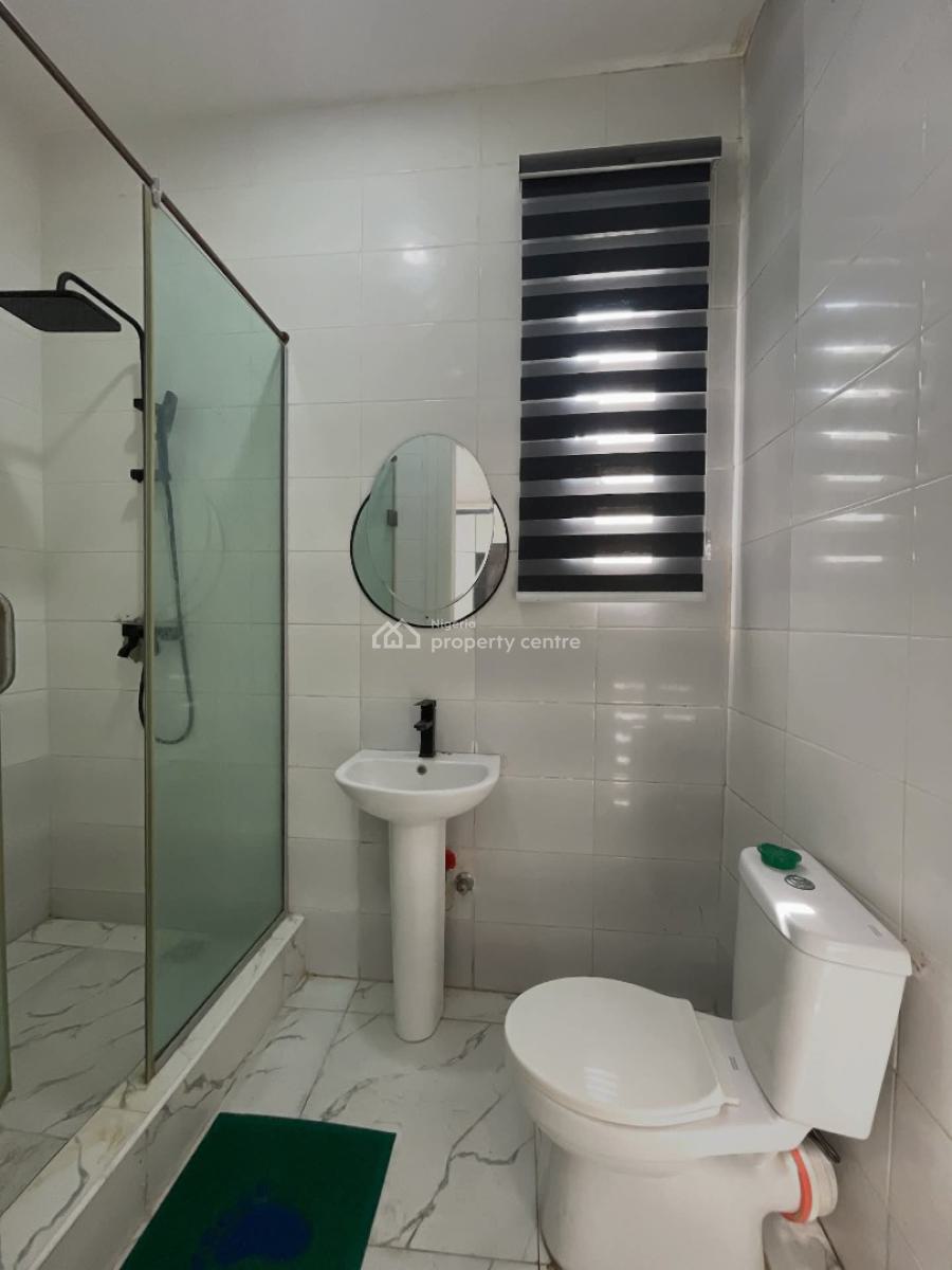 Well Built 2 Bedroom Apartment, Idado, Agungi, Lekki, Lagos, Flat / Apartment for Sale