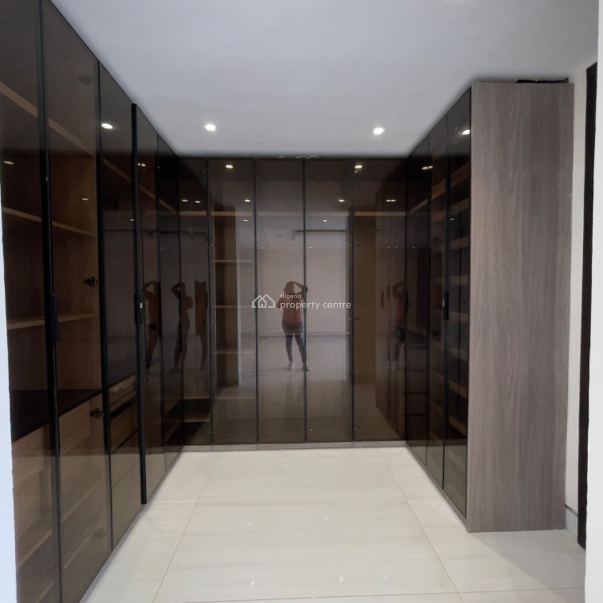 4 Bedroom Apartment, Ikoyi, Lagos, Flat / Apartment for Sale