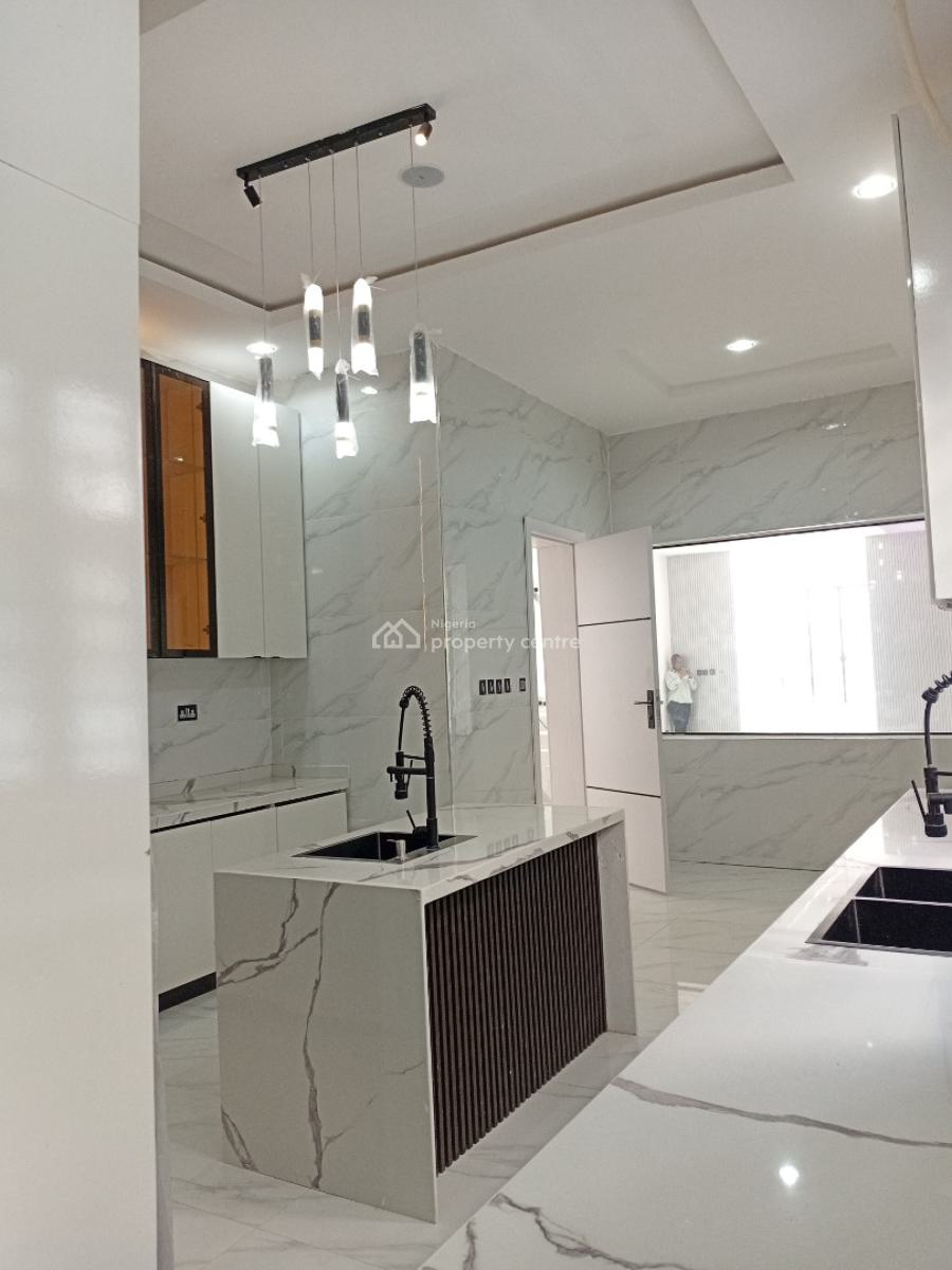 Contemporary Towering 5 Bedrooms Fully Detached Duplex, Ologolo, Lekki, Lagos, Detached Duplex for Sale