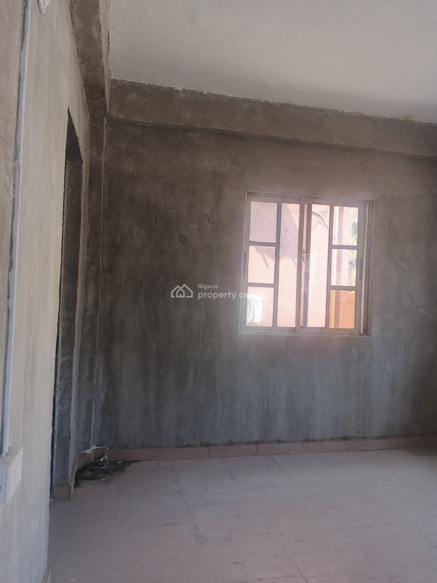 Newly Renovated Miniflat, Alagomeji, Yaba, Lagos, Flat / Apartment for Rent