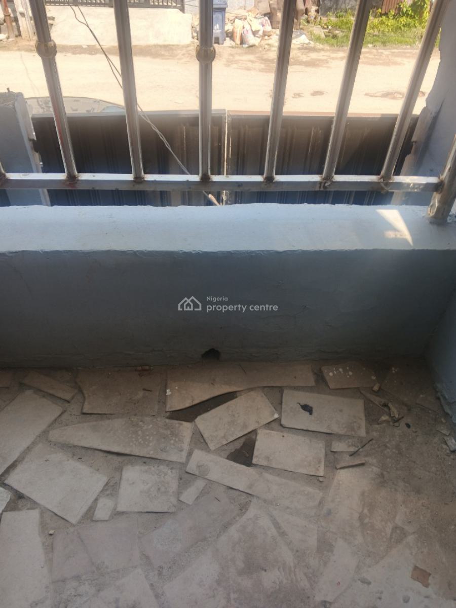 Newly Renovated Miniflat, Alagomeji, Yaba, Lagos, Flat / Apartment for Rent