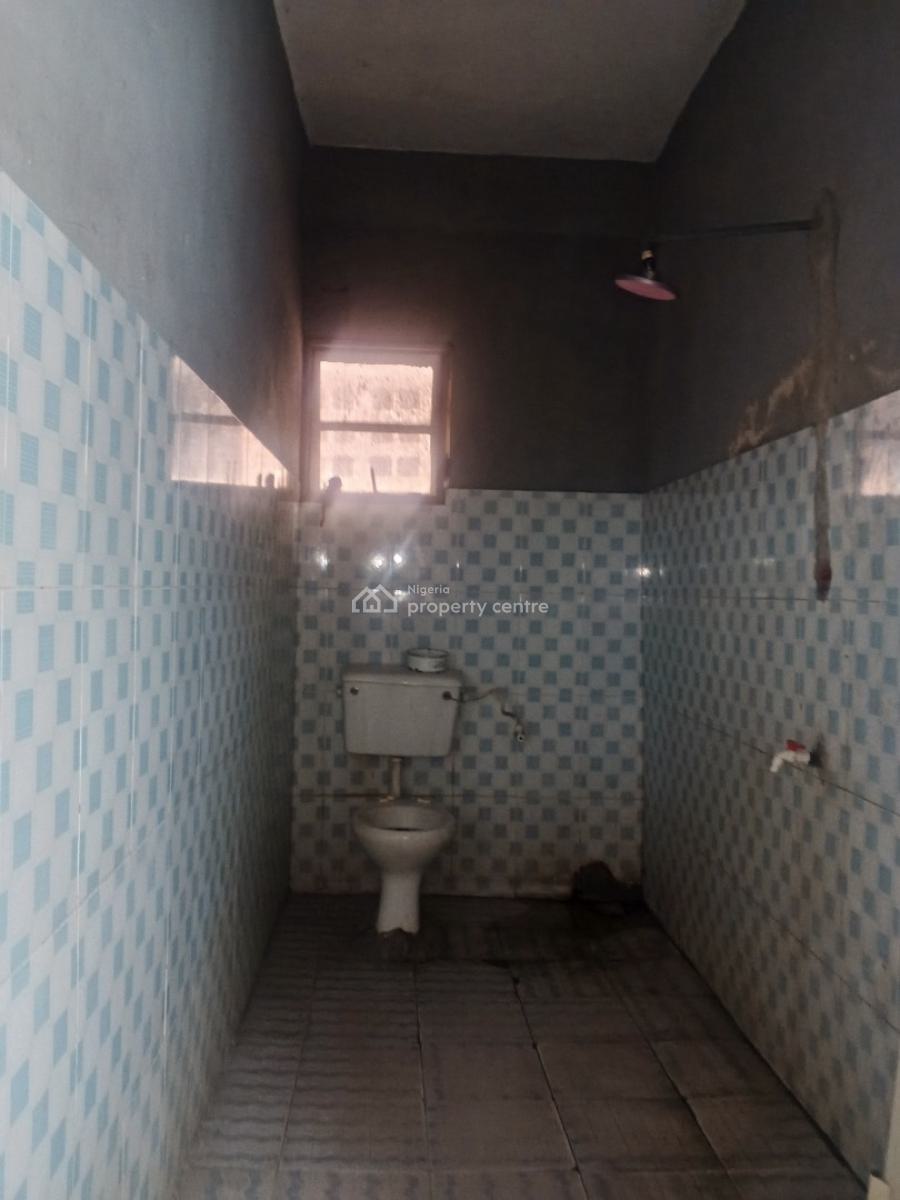 Newly Renovated Miniflat, Alagomeji, Yaba, Lagos, Flat / Apartment for Rent