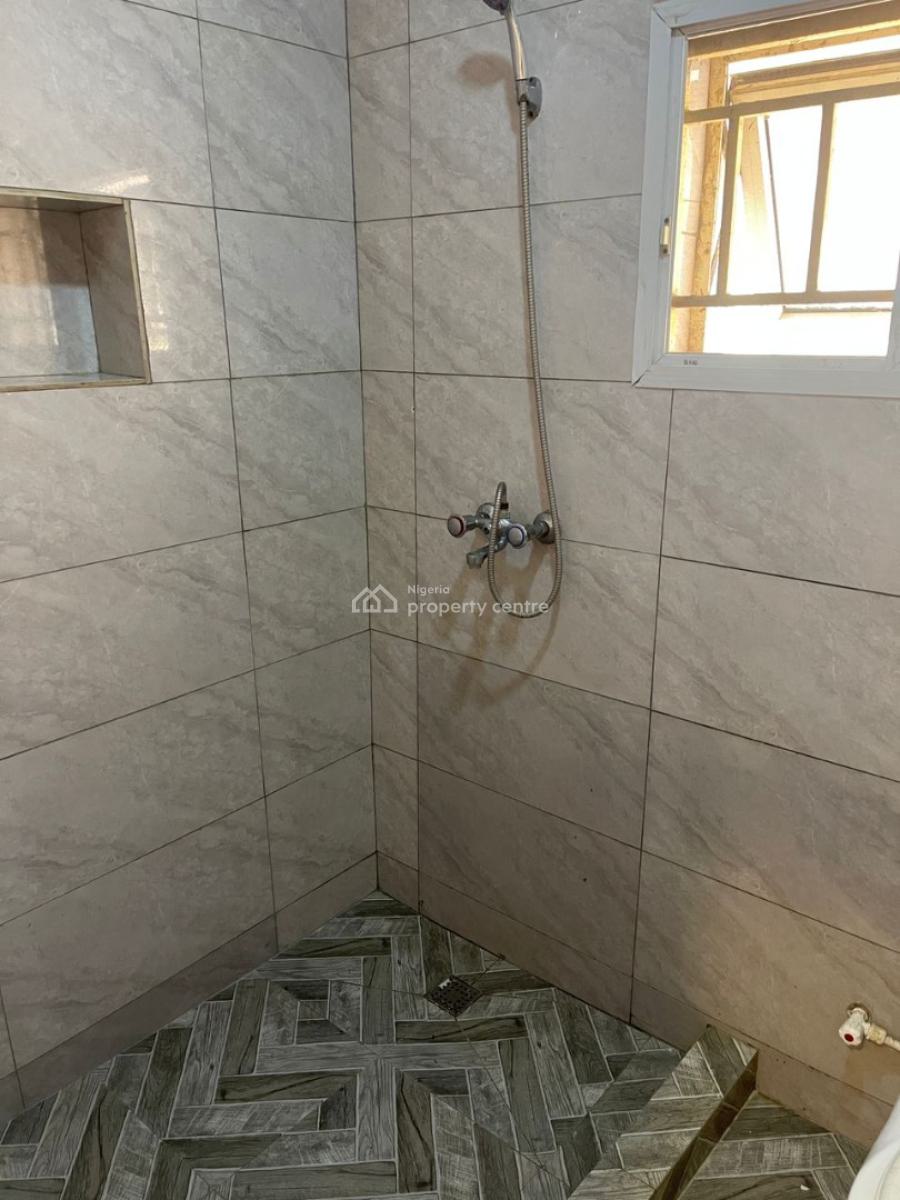 Spacious Serviced Miniflat, Lekki Phase 1, Lekki, Lagos, Mini Flat (room and Parlour) for Rent