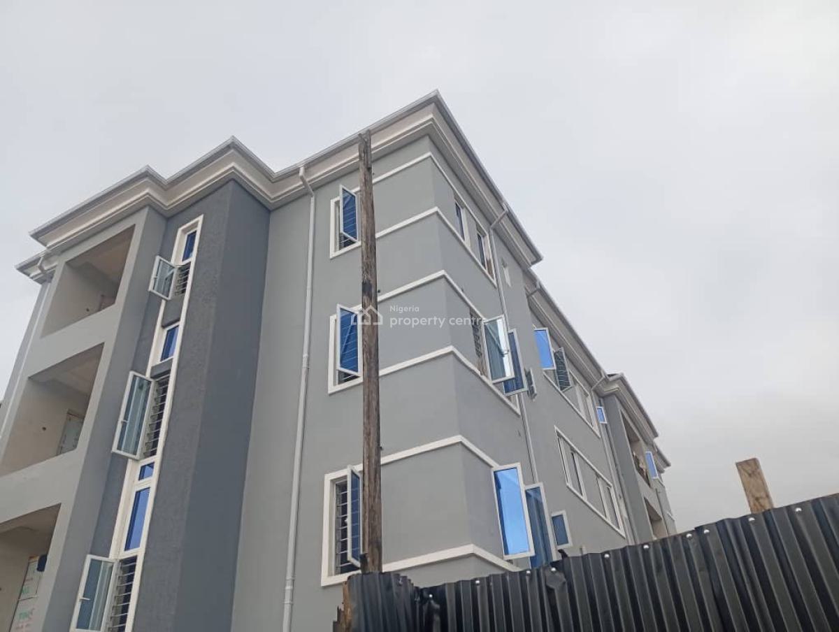 Luxury 2 Bedroom Apartment, Surulere, Lagos, Flat / Apartment for Sale